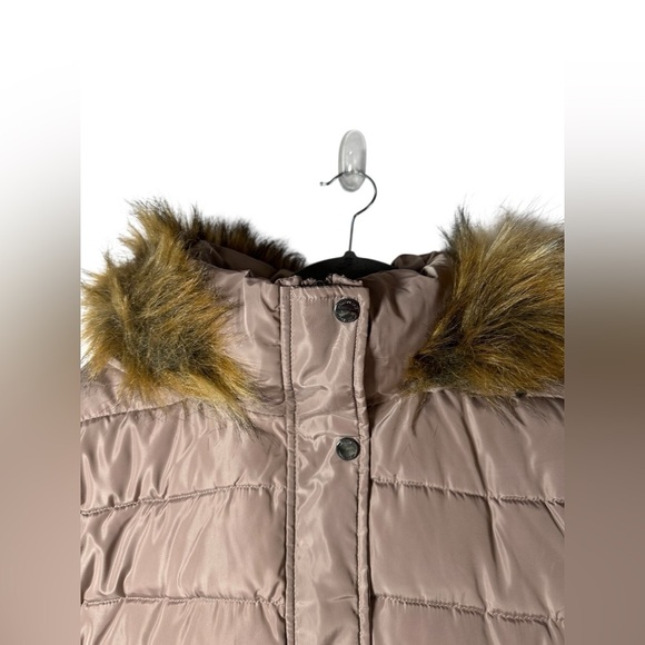 Kenneth Cole Taupe Puffer Coat Women’s XL Long Hooded Jacket Faux Fur Lined Warm - Picture 4 of 9